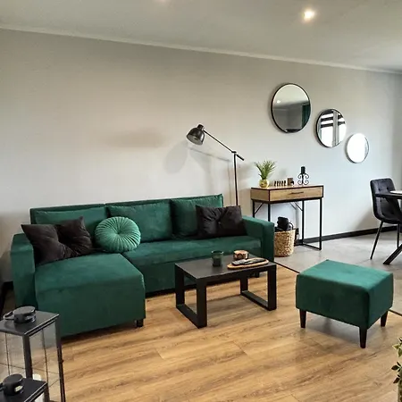 Przy Kurpiowskiej Apartment